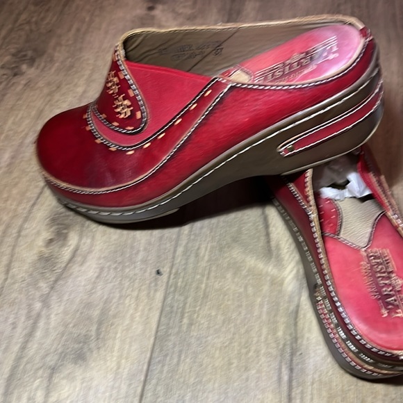 L’ARTISTE spring step women’s red leather clogs sz 37 - Picture 6 of 6